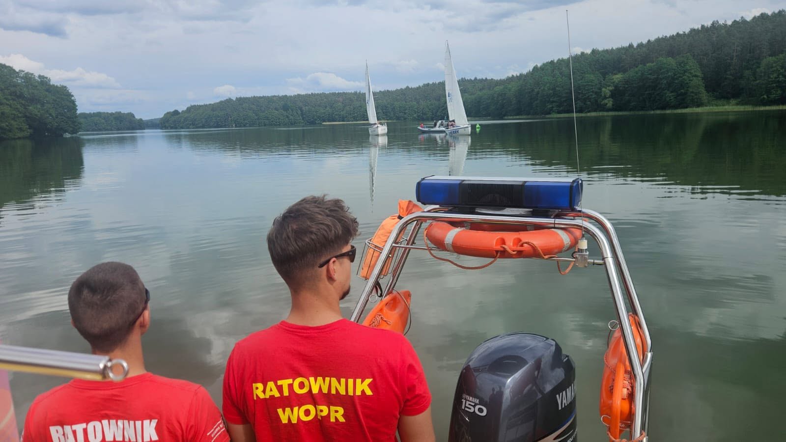 ZADBAJ O BEZPIECZEŃSTWO NAD WODĄ!